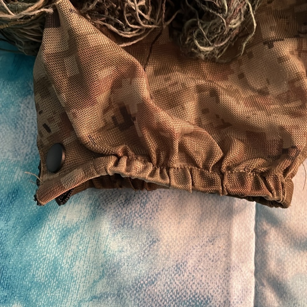 Camouflage Ghillie Suit - Picture 8 of 14